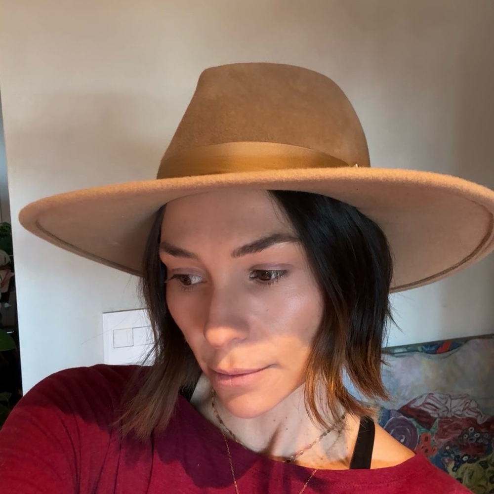 Gigi Burris Millinery exclusive for Neimen Marcus Jeanne Tan Hat
